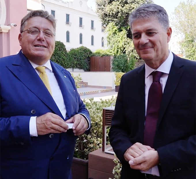 Immagine che mostra uno screenshot dell'intervista ad Alessandro Vaiarelli CEO di Microchannel Devices, partner Tempco per i nel mercato della transizione energetica.